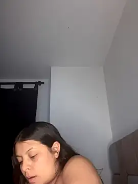 Snapshot of RsellAmb chatting on November 2025 02:43:01 AM RsellAmb online show from November 2025 02:43:01 AM