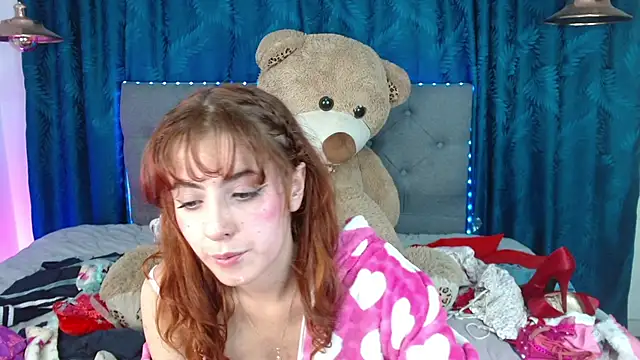 Snapshot of sarah_lovesu chatting on March 2025 11:43:01 PM sarah lovesu online show from March 2025 11:43:01 PM