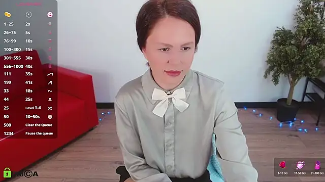 VickyGolden online show from May 2026 05:04:01 AM