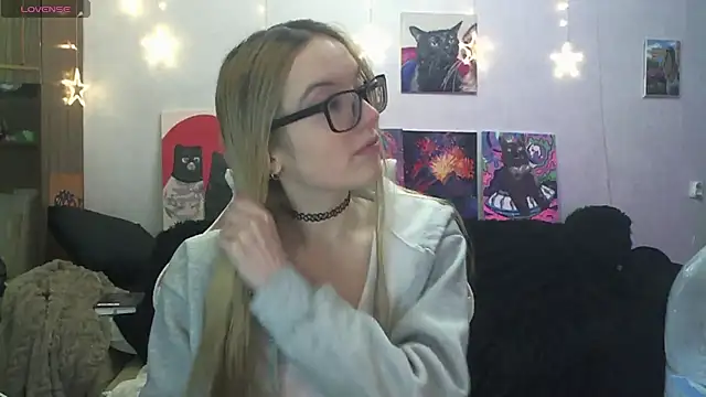 SecretSophia online show from February 2026 10:30:01 PM