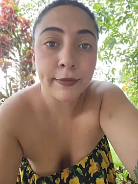 VickyHoult online show from March 2026 07:03:02 PM