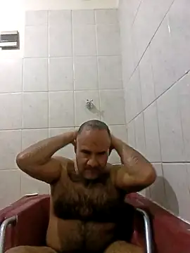 Snapshot of PhillDrake11 chatting on October 2025 02:42:01 AM PhillDrake11 online show from October 2025 02:42:01 AM