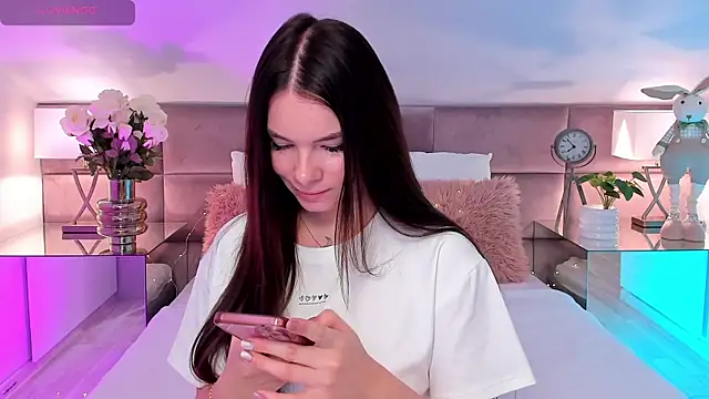 MiaMuse online show from May 2026 07:09:02 PM