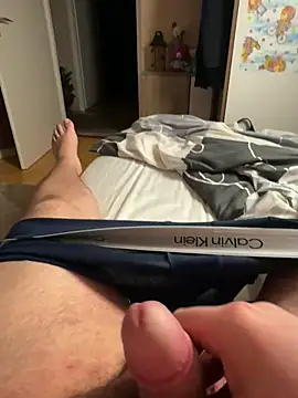 Tomi2244 online show from February 2026 08:18:01 PM