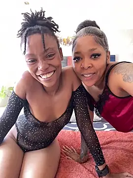 Snapshot of sexyTHANDO chatting on April 2026 09:51:02 AM sexyTHANDO online show from April 2026 09:51:02 AM