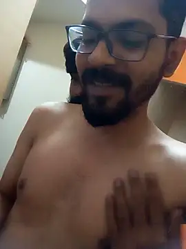 Snapshot of arhan3043 chatting on December 2024 04:43:01 PM arhan3043 online show from December 2024 04:43:01 PM