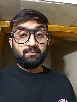 love4shownude online show from December 2024 04:25:01 PM