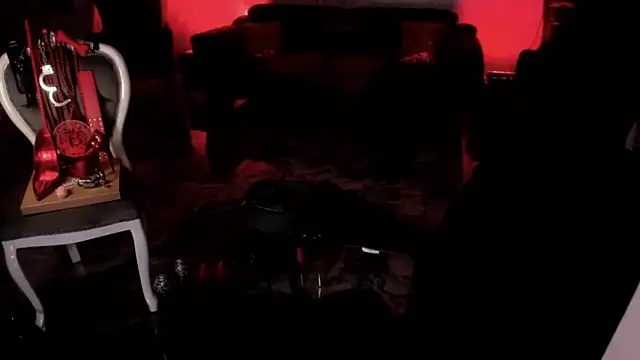 Snapshot of GreedyFinDom chatting on February 2026 06:40:02 AM GreedyFinDom online show from February 2026 06:40:02 AM