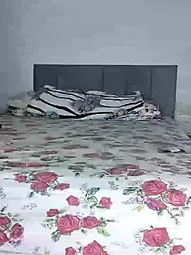 NeydeHotWife online show from January 2025 05:20:01 PM