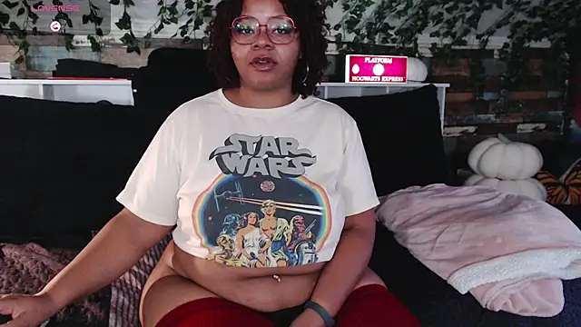 -khayaparker online show from December 2024 10:12:01 PM