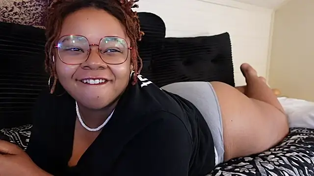 -khayaparker online show from June 2026 07:35:01 PM