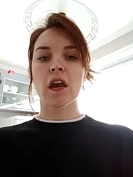 LazyTanukii online show from September 2025 12:41:02 PM