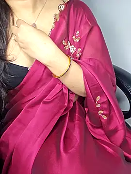 Snapshot of aliyaah_singh chatting on September 2025 05:35:01 PM aliyaah singh online show from September 2025 05:35:01 PM