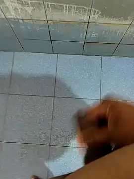 dinesh682 online show from October 2025 11:04:02 PM