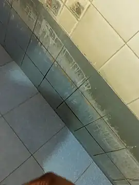 dinesh682 online show from October 2025 09:48:02 PM