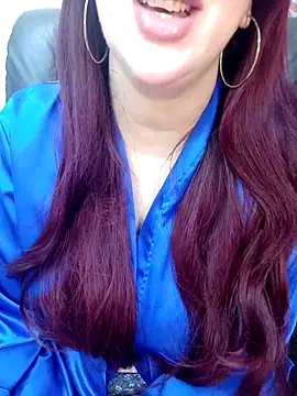 Queen sousou online show from February 2025 10:04:02 PM