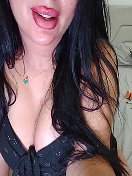 Queen sousou online show from May 2026 11:53:02 PM