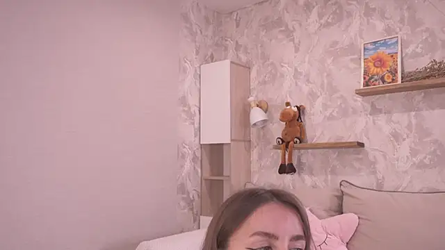 FluffyHat online show from May 2026 05:26:02 AM