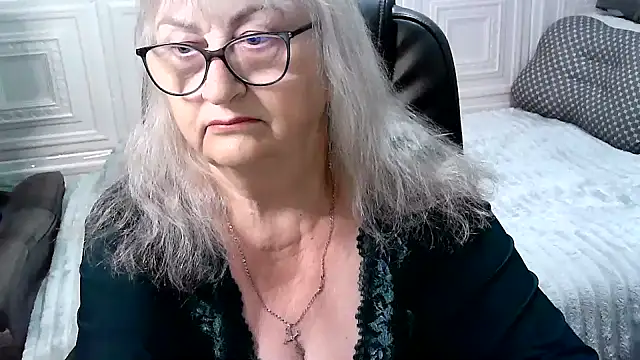 LolkaAlyss online show from June 2026 04:07:02 AM