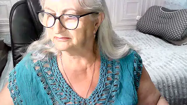 LolkaAlyss online show from July 2026 09:32:02 PM