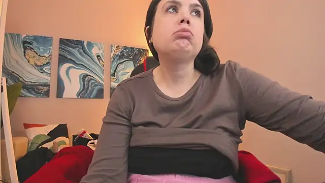 Snapshot of BattyMoll chatting on February 2025 06:31:01 PM BattyMoll online show from February 2025 06:31:01 PM