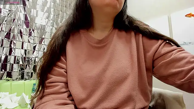 Snapshot of BattyMoll chatting on March 2025 03:24:02 PM BattyMoll online show from March 2025 03:24:02 PM