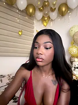 Snapshot of Vane_Rossee chatting on October 2025 11:07:01 PM Vane Rossee online show from October 2025 11:07:01 PM