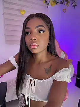 Snapshot of Vane_Rossee chatting on July 2026 12:04:01 AM Vane Rossee online show from July 2026 12:04:01 AM