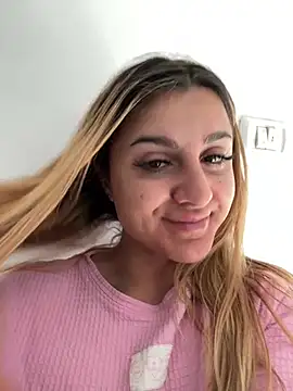 NicolePlay online show from May 2026 04:53:02 AM