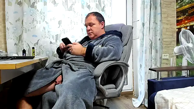 Snapshot of xxrokixxx chatting on January 2025 11:23:02 AM xxrokixxx online show from January 2025 11:23:02 AM