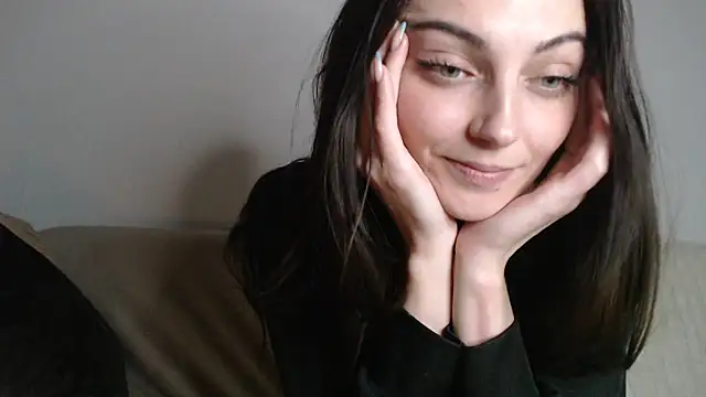 Snapshot of Katze22 chatting on December 2024 05:00:01 PM Katze22 online show from December 2024 05:00:01 PM