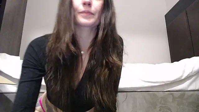 Snapshot of Katze22 chatting on December 2024 08:34:02 PM Katze22 online show from December 2024 08:34:02 PM