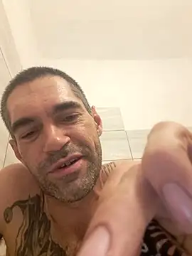 Snapshot of 2223joker chatting on October 2025 06:02:01 PM 2223joker online show from October 2025 06:02:01 PM