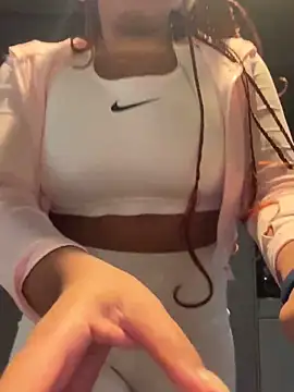 kataryna69 online show from December 2024 09:22:01 PM