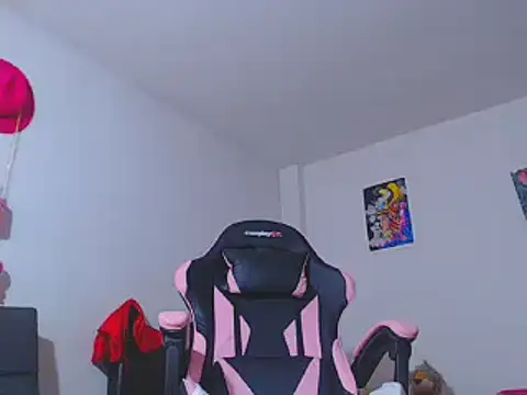 MARIANAWEED online show from February 2026 07:56:02 PM