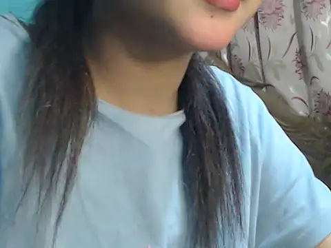 Snapshot of NancyRuvi chatting on December 2024 05:54:02 PM NancyRuvi online show from December 2024 05:54:02 PM