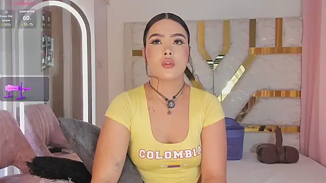 sophy champagne online show from July 2026 01:00:01 AM