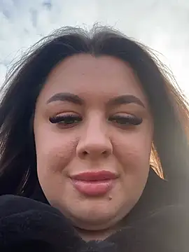 Sara Slow online show from February 2025 01:08:02 PM