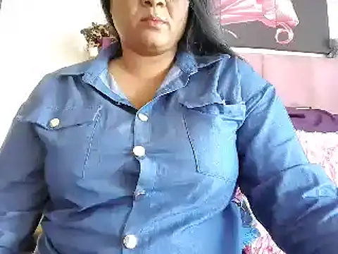 IndianDelia online show from May 2026 12:33:01 PM
