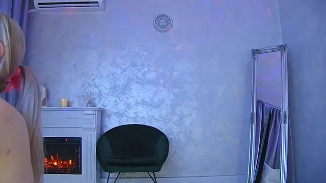 Michelle90u online show from September 2025 06:41:01 AM