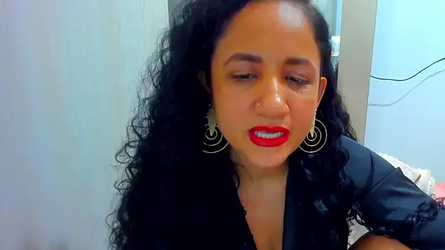 Snapshot of alaskmiller1 chatting on March 2026 01:32:01 AM alaskmiller1 online show from March 2026 01:32:01 AM