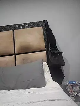 Snapshot of Mahi4luv chatting on December 2024 08:17:01 PM Mahi4luv online show from December 2024 08:17:01 PM