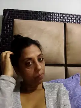 Snapshot of Mahi4luv chatting on October 2025 09:44:01 PM Mahi4luv online show from October 2025 09:44:01 PM