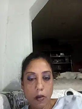 Snapshot of Mahi4luv chatting on February 2026 10:50:02 PM Mahi4luv online show from February 2026 10:50:02 PM