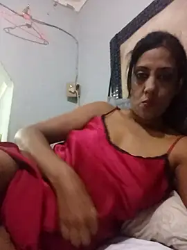 Mahi4luv online show from June 2026 10:03:02 PM
