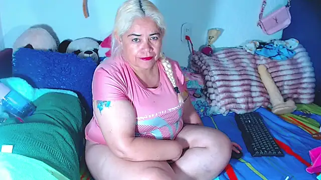 Snapshot of estrellita_fugaz16x chatting on July 2026 03:55:02 AM estrellita fugaz16x online show from July 2026 03:55:02 AM