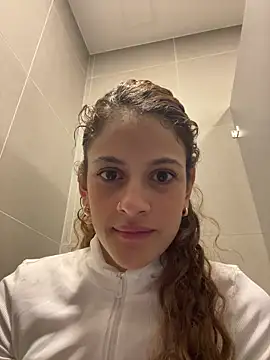 Snapshot of alana15 chatting on March 2025 01:28:01 PM alana15 online show from March 2025 01:28:01 PM