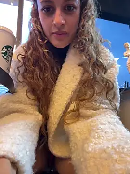 Snapshot of alana15 chatting on March 2025 11:11:01 PM alana15 online show from March 2025 11:11:01 PM