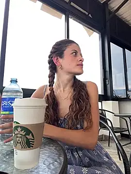 Snapshot of alana15 chatting on March 2025 06:43:01 PM alana15 online show from March 2025 06:43:01 PM