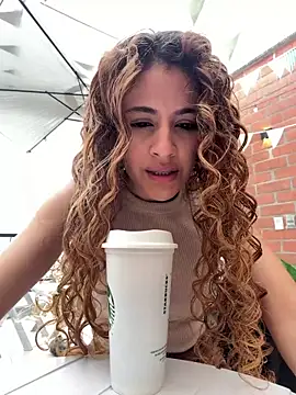 alana15 online show from June 2026 09:27:01 PM